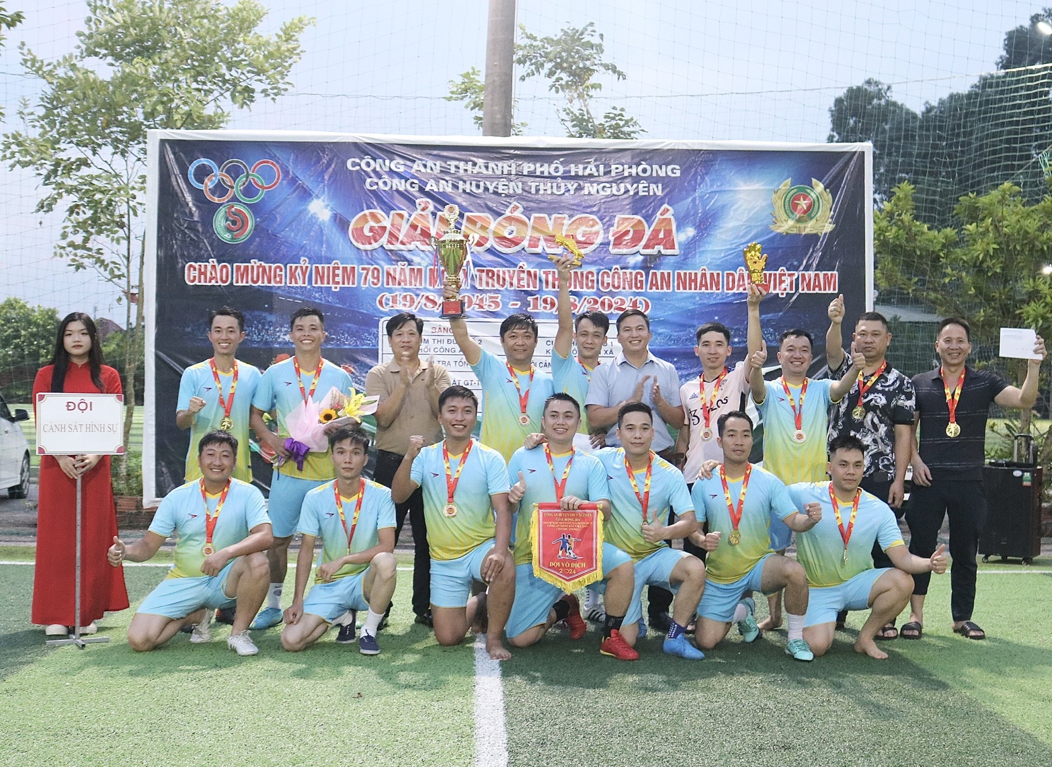 Bế mạc Giải bóng đá Công an huyện Thủy Nguyên chào mừng kỷ niệm 79 năm Ngày truyền thống Công an nhân dân Việt Nam